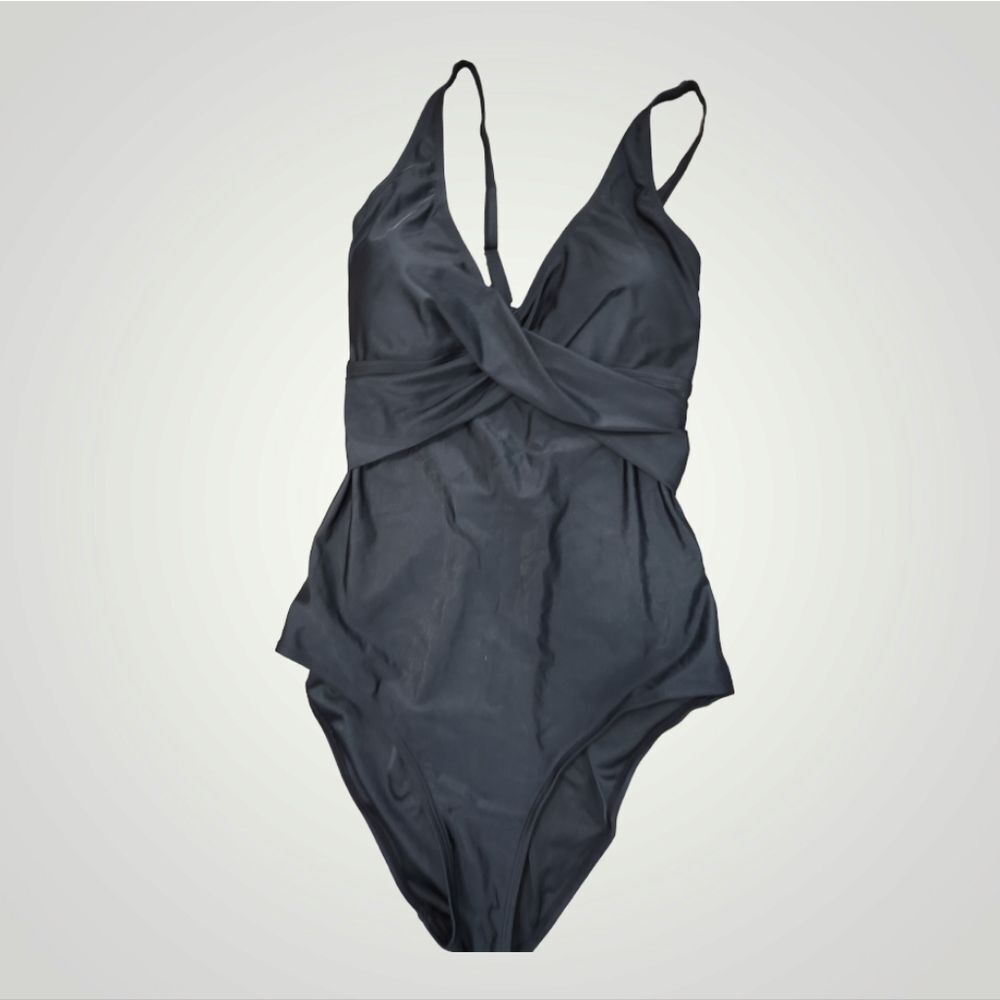 NWOT Black One-Piece Swimsuit Size 2XL